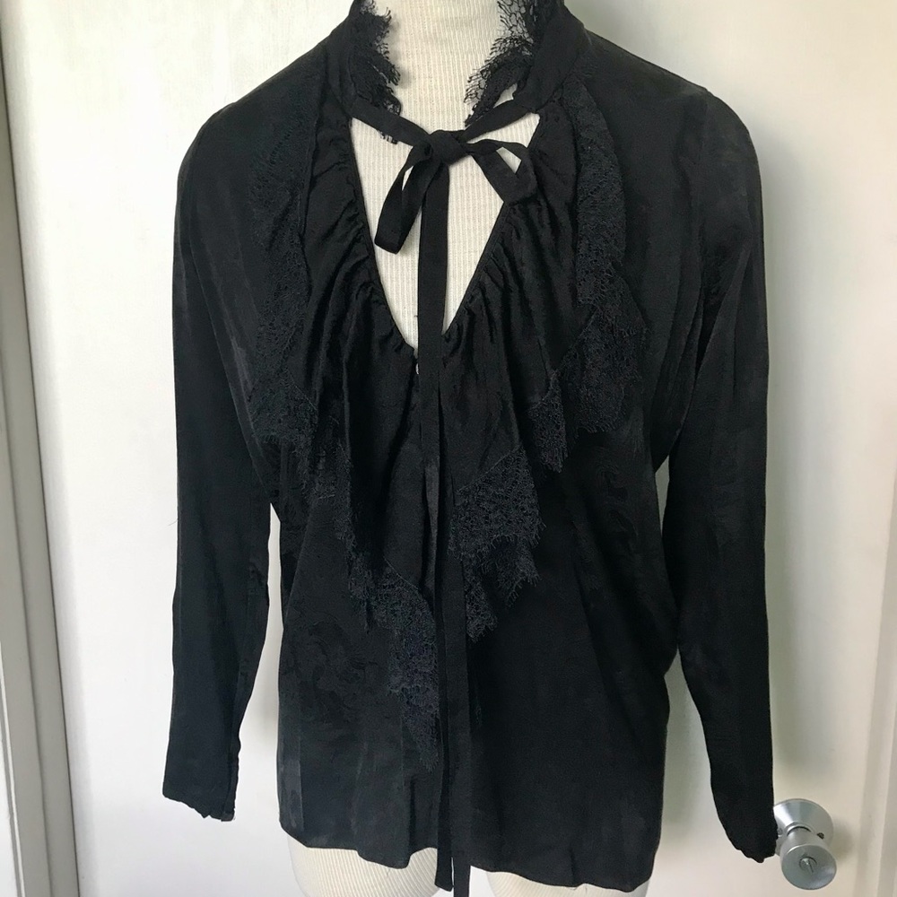ROBERTO CAVALLI BLOUSE ( 100% Silk)